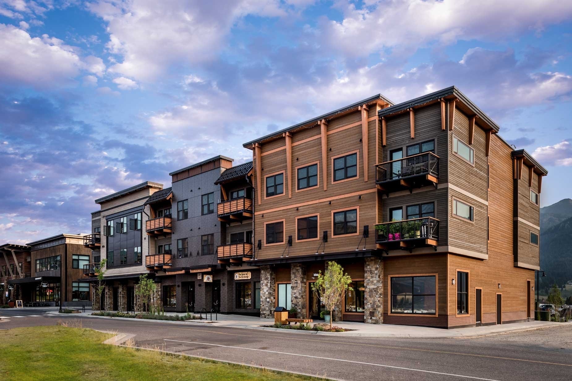 47 Town Center Ave.