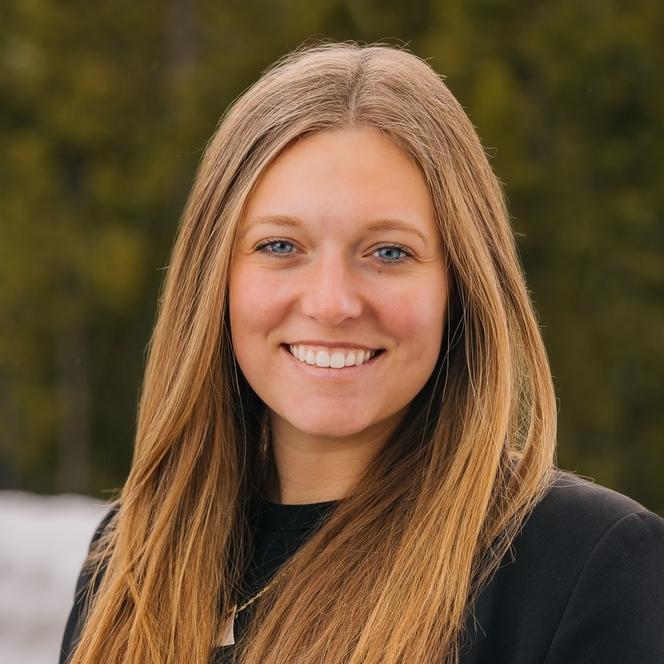 Laura MacMillan